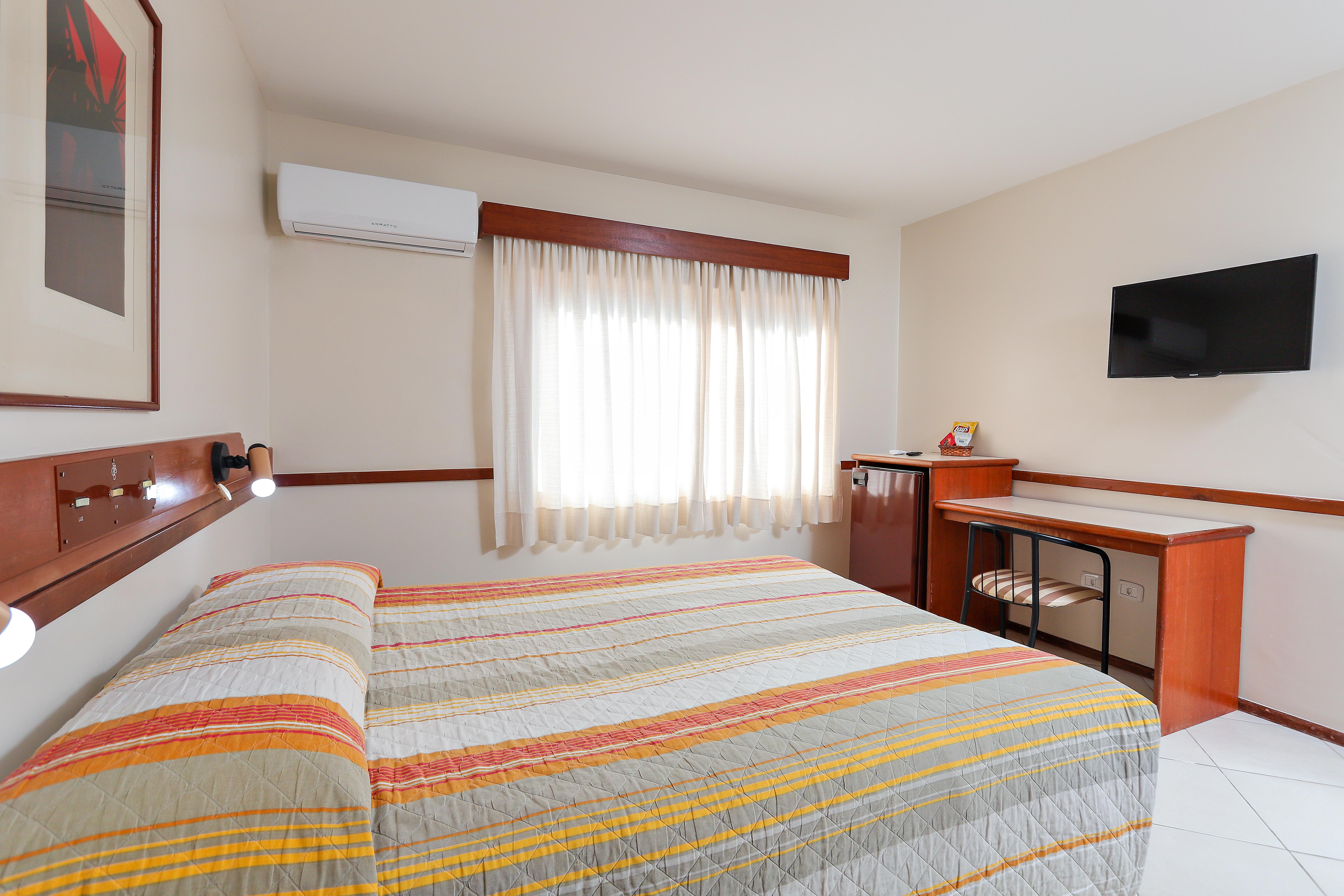 Hotel Suarez Campo Bom Екстер'єр фото