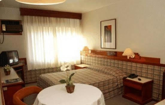 Hotel Suarez Campo Bom Екстер'єр фото